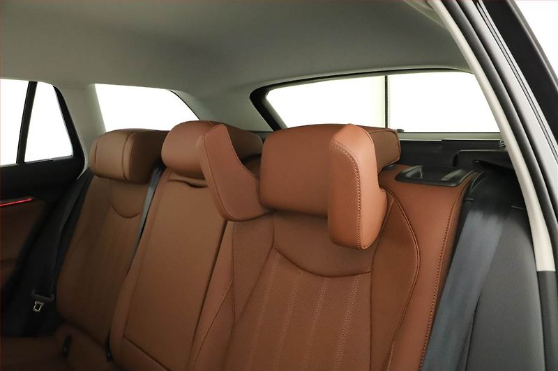 Škoda Superb (2025) 2.0 TDI, LAURIN & KLEMENT - fotka 14 z 21