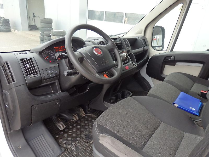 Fiat Ducato MAXI 2.3 Mjet L4 KLIMATIZACE - fotka 8 z 22