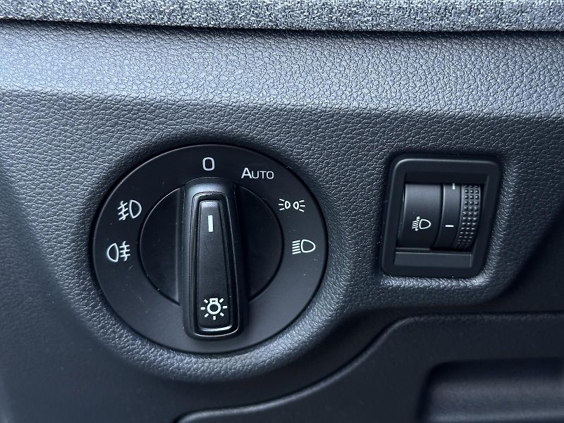 Škoda Kamiq 1.5TSi 150PS LED V.Cockpit Cli - fotka 16 z 42