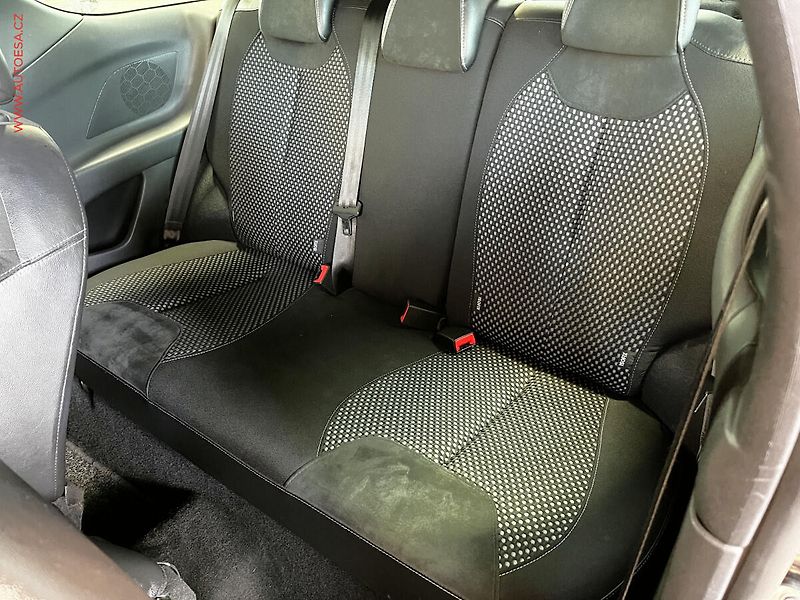 Citroën DS3 (2011) 1.6VTi, AC, tempo, park.asist - fotka 10 z 14