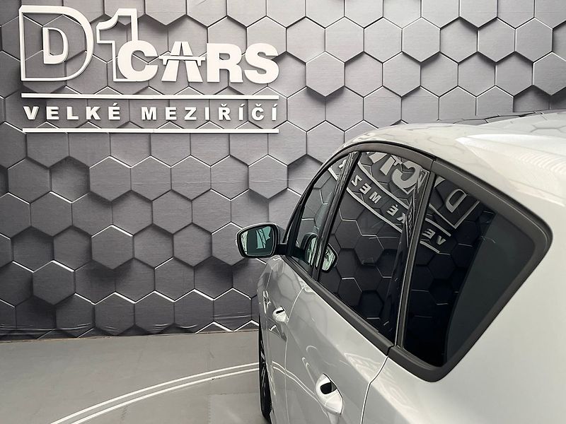 Ford S-MAX 2.5 HEV ST-Line 7míst - fotka 54 z 78