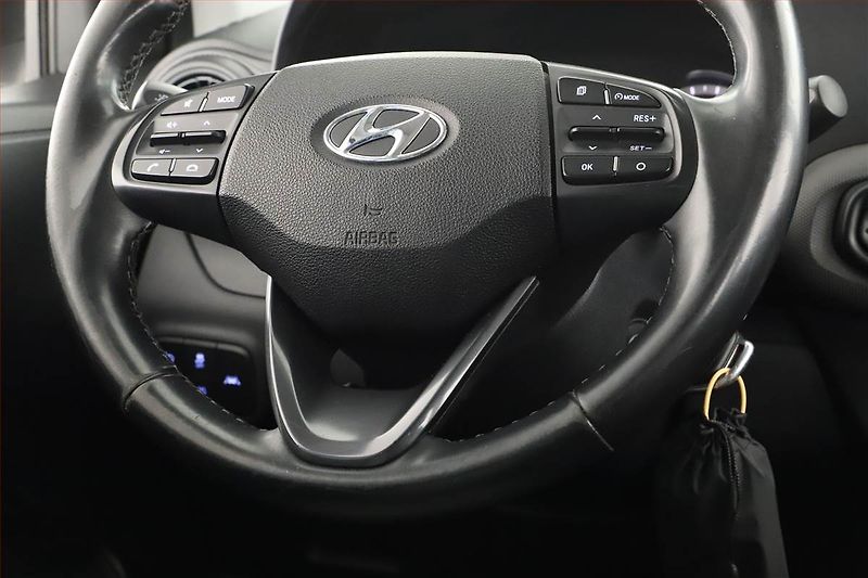 Hyundai i10 (2021) 1.0, Tempomat - fotka 8 z 12