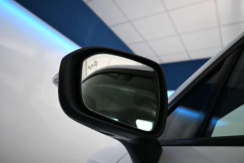 Ford Mondeo (2021) 2.0 LED Kamera ECOBLUE BUSINES - fotka 25 z 32