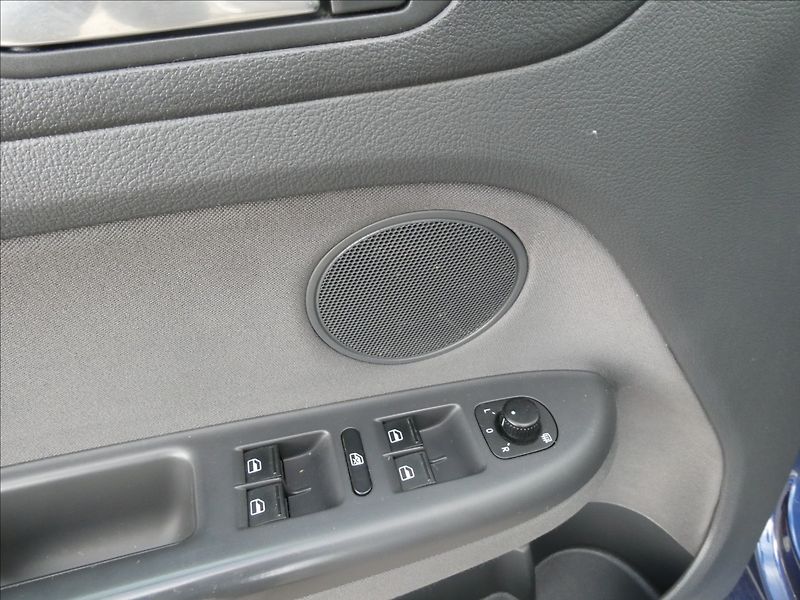 Volkswagen Golf Plus 1,4 TSi 90kW serviska - fotka 26 z 37