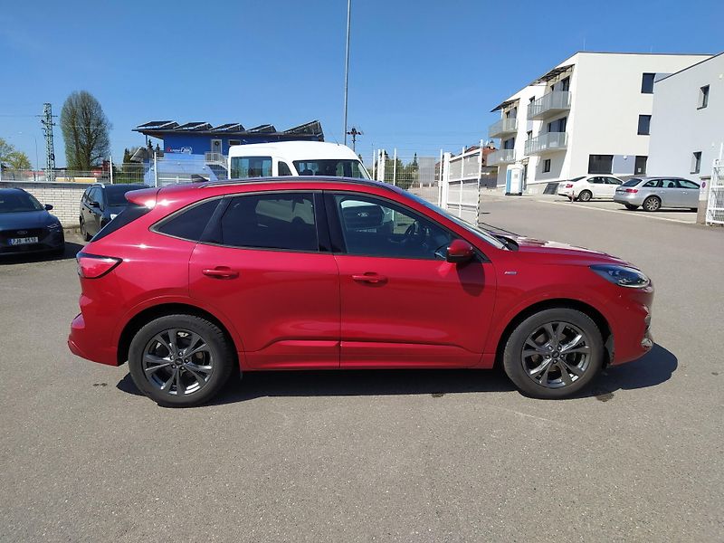 Ford Kuga (2022) 1.5 EcoBoost 110kW ST-LINE X - fotka 6 z 17
