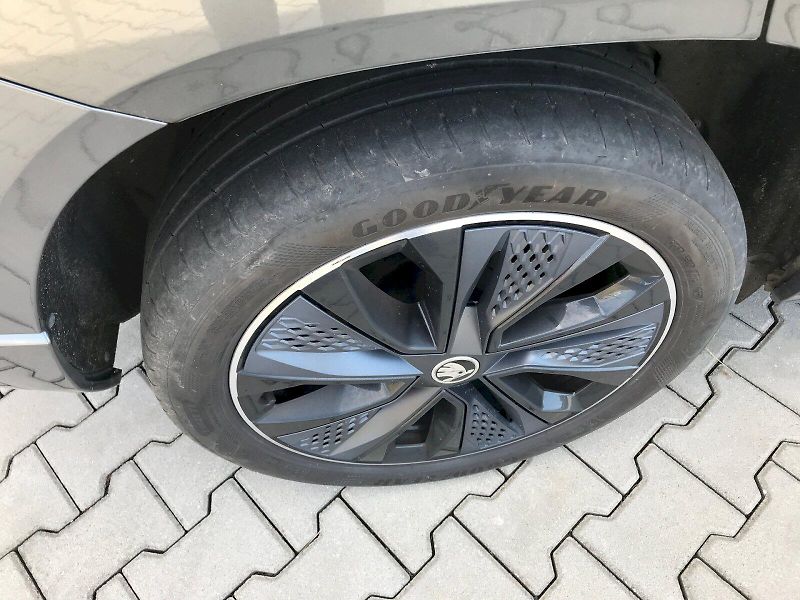 Škoda Karoq (2023) SPO TS 110/1.5 A7F - fotka 15 z 28