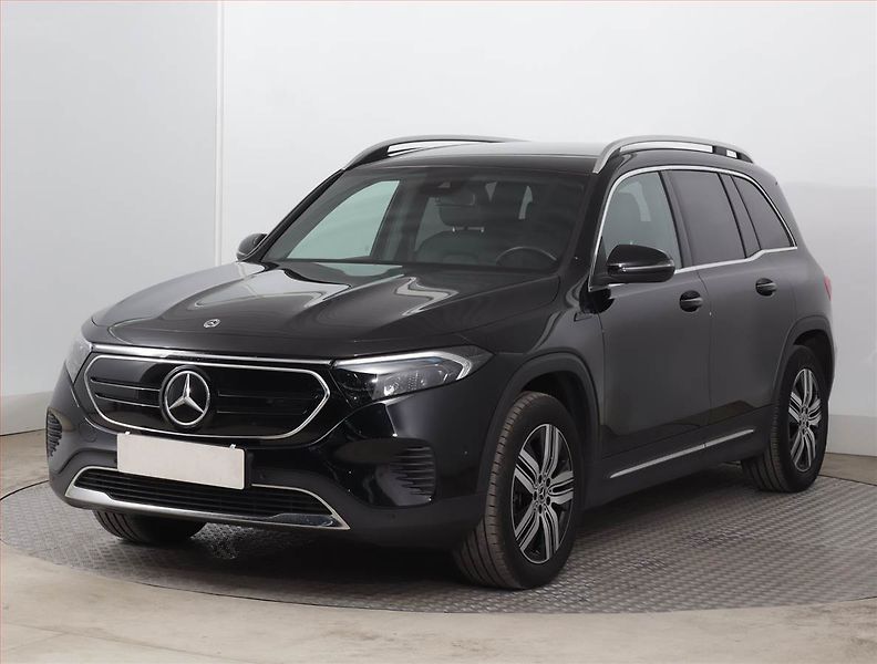 Mercedes-Benz EQB (2022) 250, SoH 98% - fotka 2 z 23