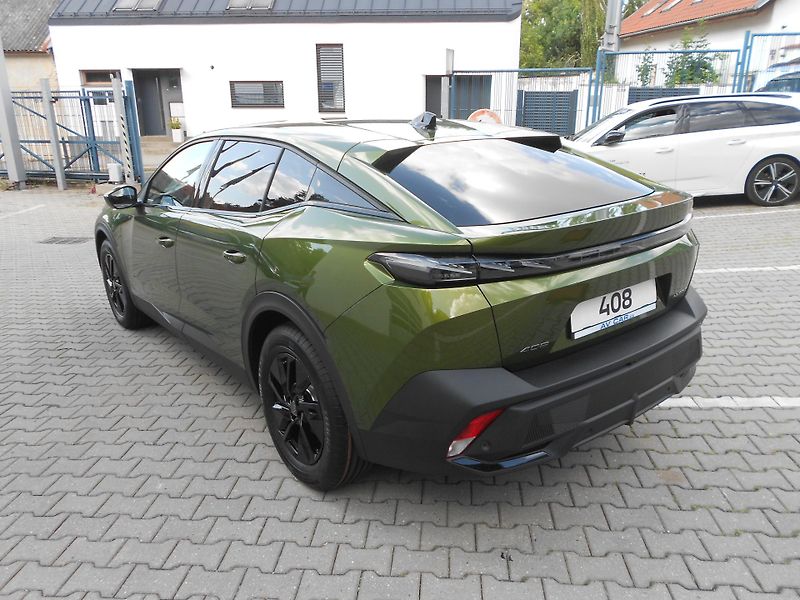 Peugeot 408 ALLURE Hybrid 145 e-DCS6  - fotka 2 z 8