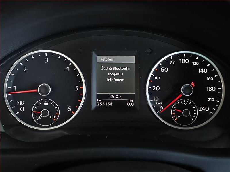 Volkswagen Tiguan (2013) 2.0 TDI, Navi, Tempomat - fotka 11 z 21