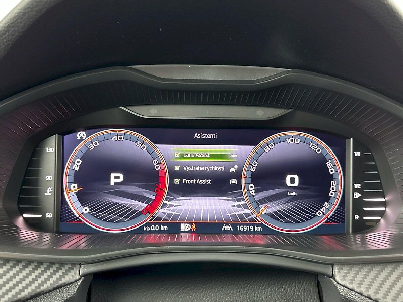 Škoda Scala (2025) DSG 1.5TSI 110kW Monte Carlo - fotka 10 z 34