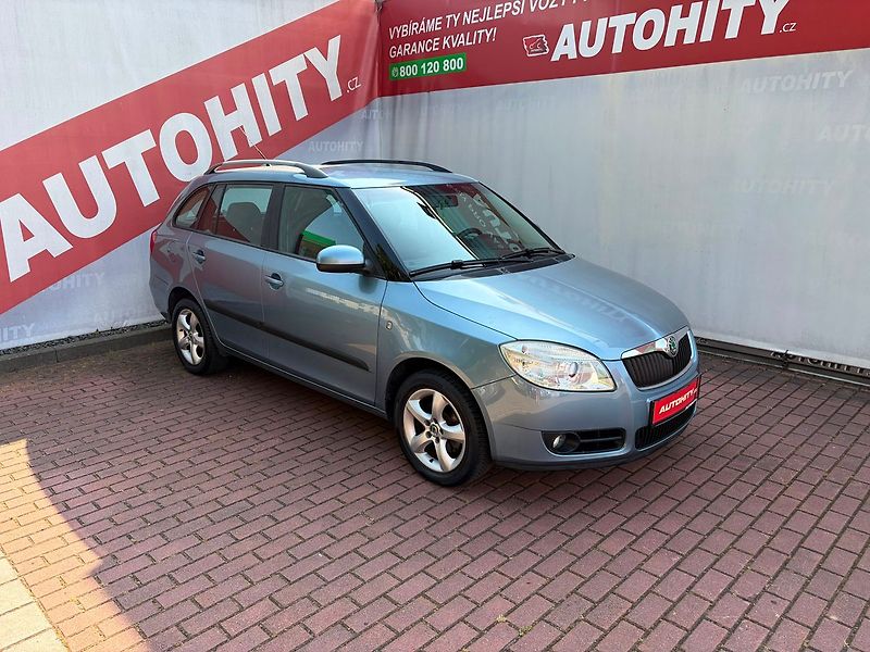 Škoda Fabia 1.6 Elegance Aut., AutoAC, TOP - fotka 3 z 21