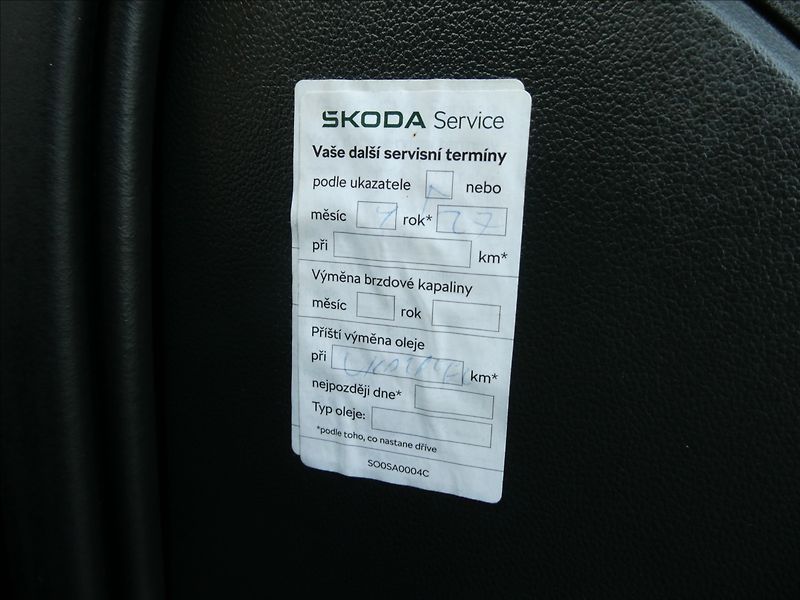 Škoda Rapid 1,6 TDi 85kW MonteCarlo, ČR - fotka 35 z 43