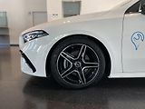 Mercedes-Benz Třídy A 180 AMG - náhled 10