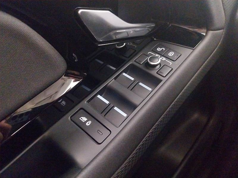 Land Rover Range Rover Evoque (2019) TD4 - fotka 23 z 28