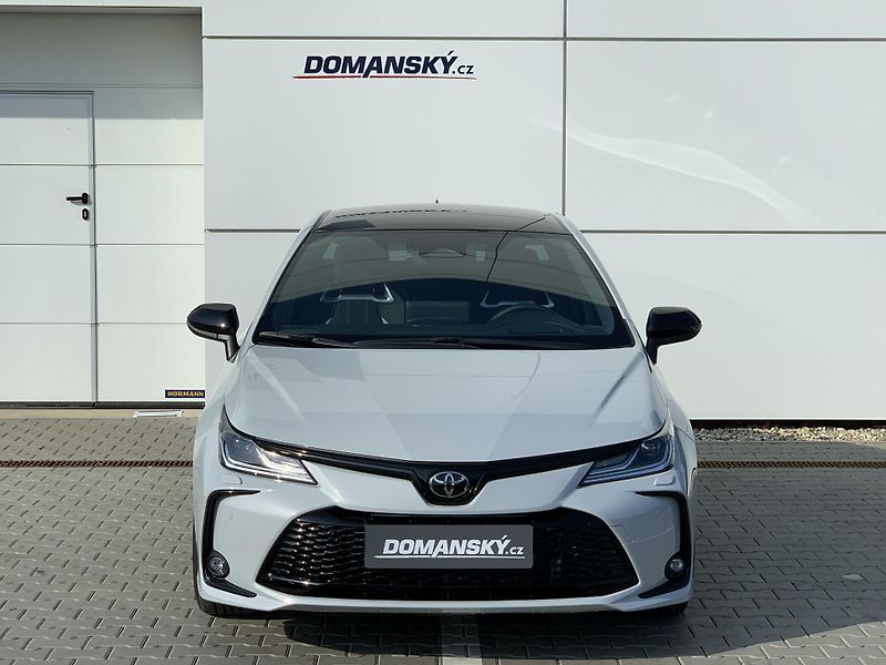 Toyota Corolla (2025) SD 1.8 HEV AT GR SPORT - fotka 10 z 14