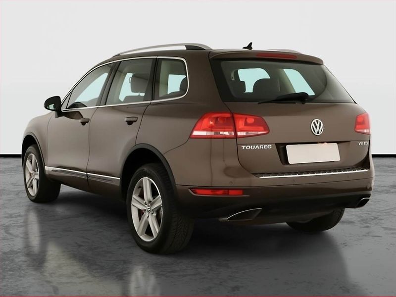 Volkswagen Touareg (2010) 4.2 V8 TDi, 4X4, Automat - fotka 4 z 17
