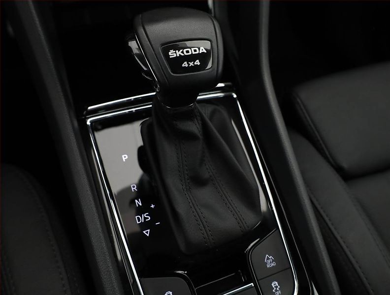 Škoda Kodiaq (2022) Laurin&Klement 2.0 TDI - fotka 12 z 21