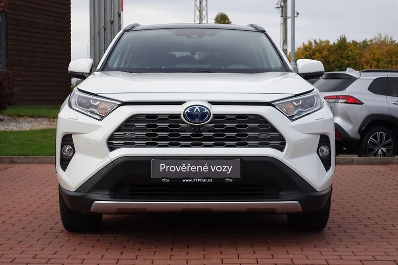 Toyota RAV4 2,5 HEV Executive Skyview  4x4 - fotka 2 z 36
