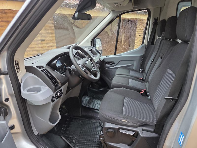 Ford Transit (2015) 2.2TDCI 114kW L2H3 - fotka 19 z 33