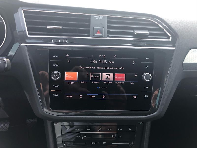 Volkswagen Tiguan 1,5 TSI - fotka 19 z 29