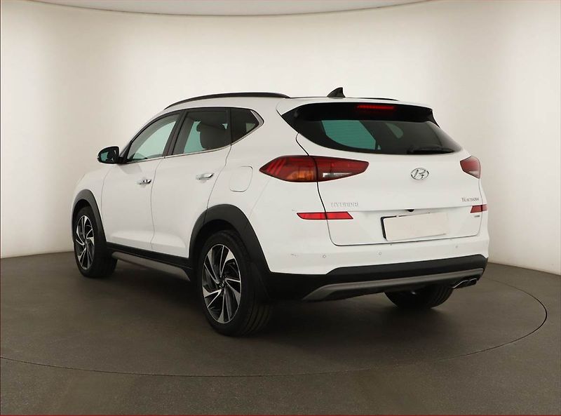 Hyundai Tucson (2019) 2.0 CRDi, 4X4, Automat, Kůže - fotka 4 z 19