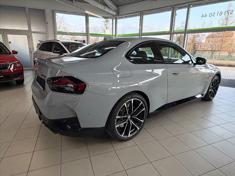 BMW Řada 2 3,0   M240i X-Drive - fotka 15 z 30