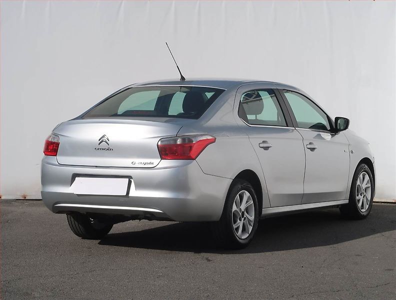 Citroën C-Elysée (2013) Exclusive 1.6 HDi, udržované - fotka 5 z 18