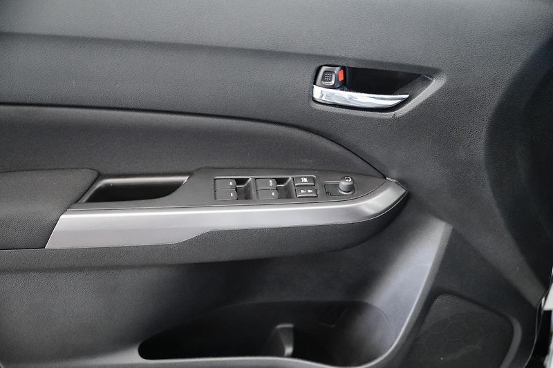 Suzuki Vitara - fotka 12 z 22