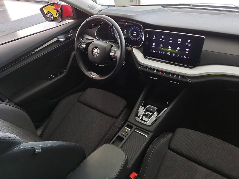 Škoda Octavia (2022) Combi 2.0 TDI (110kW/150k) DSG - fotka 12 z 28