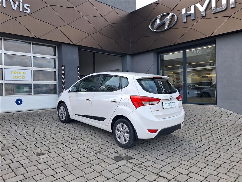 Hyundai ix20 1,6 Trikolor - fotka 13 z 14