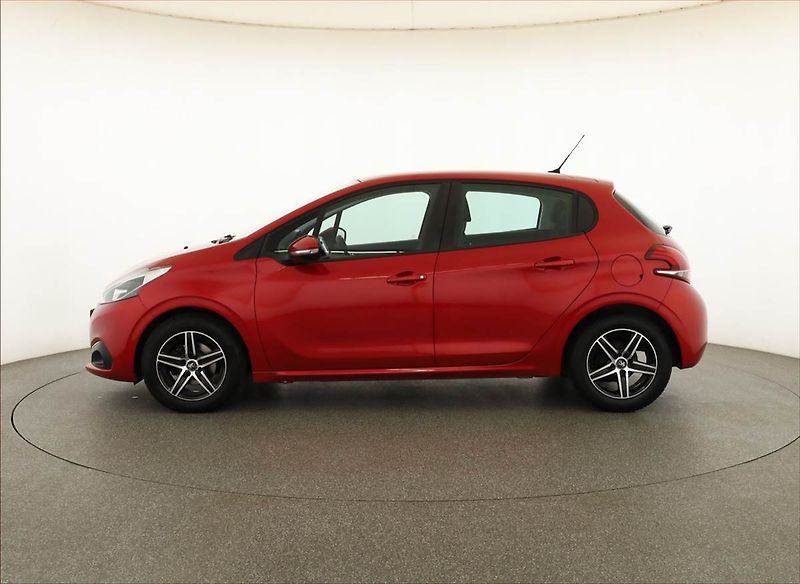 Peugeot 208 (2019) 1.2 PureTech, Serv.kniha - fotka 3 z 14