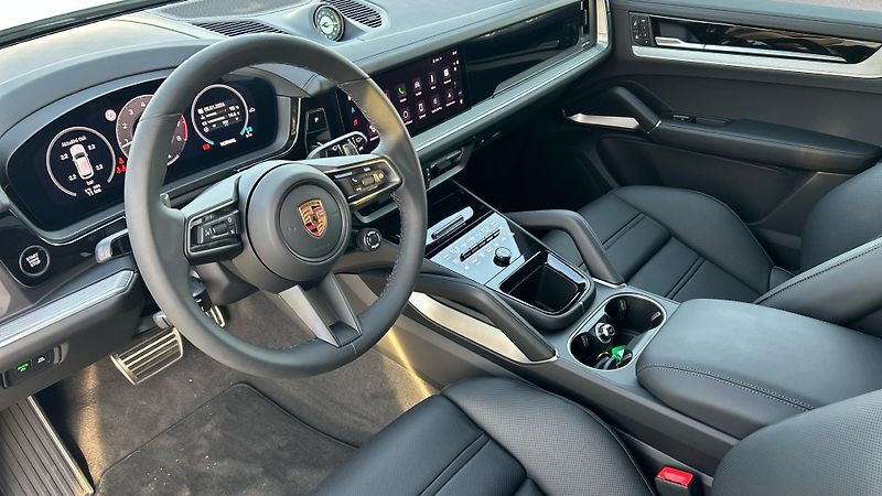 Porsche Cayenne (2025) - fotka 15 z 29