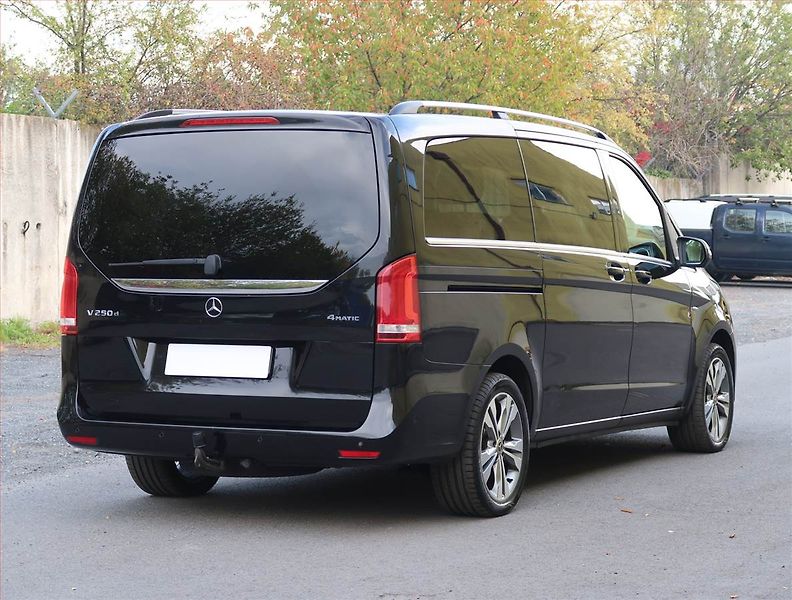 Mercedes-Benz Třídy V (2015) 250 d 4MATIC, 1Maj - fotka 5 z 32