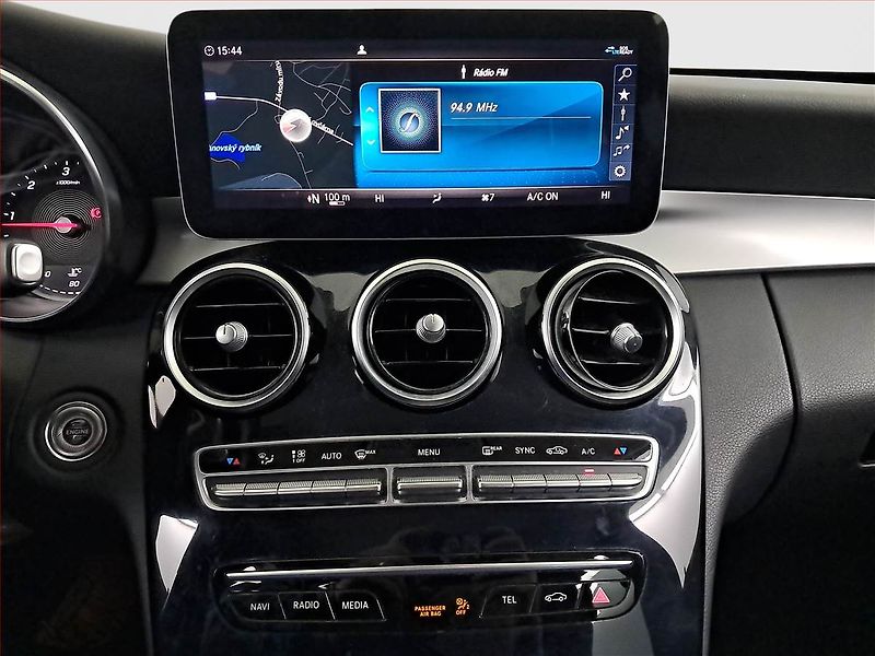 Mercedes-Benz Třídy C (2018) C 200 d, Automat, Serv.kniha - fotka 12 z 20