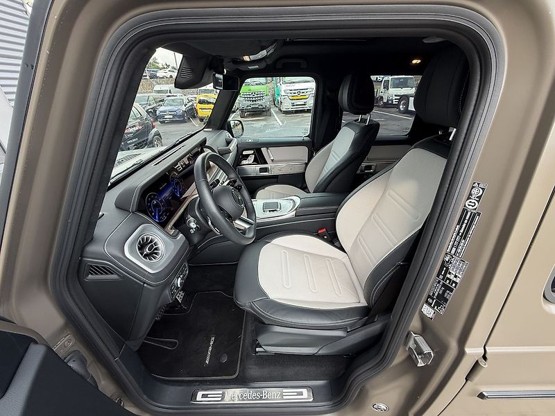Mercedes-Benz Třídy G 580 s technologií EQ - fotka 15 z 42