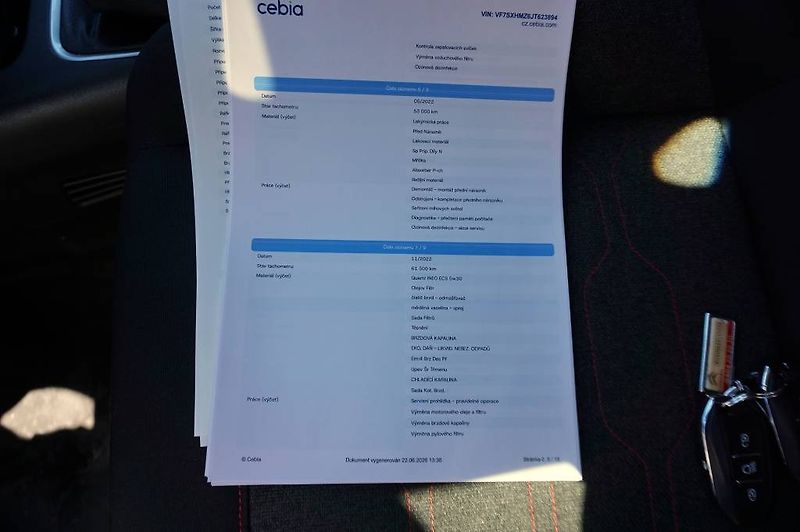 Citroën C3 (2018) SHINE 1,2 PT 60 kW - fotka 47 z 51