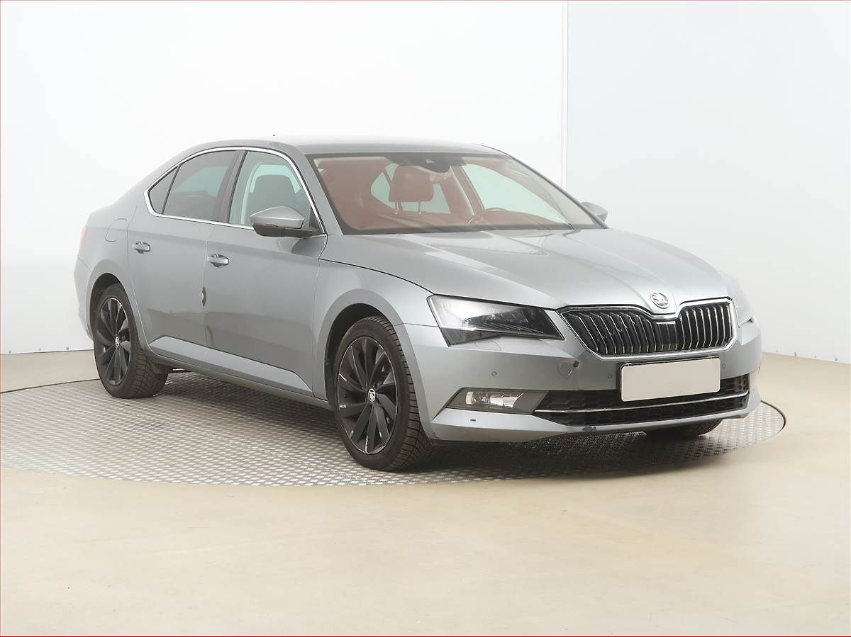 Škoda Superb 2.0 TDI, Automat, Kůže, Navi