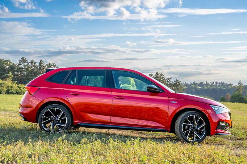 Škoda Scala (2021) Monte Carlo 1.5 TSI, TOP stav - fotka 8 z 29