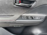 Toyota C-HR 2,0 HEV e-CVT GR Sport - náhled 12