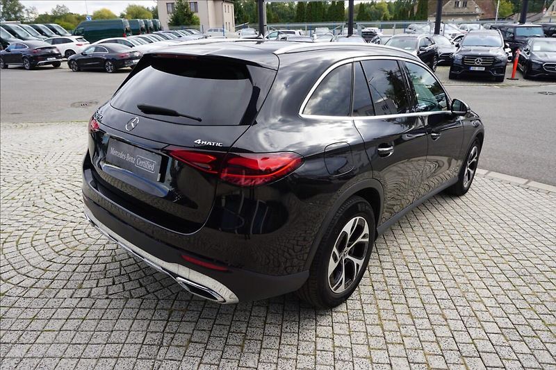 Mercedes-Benz GLC 2,0 220 d 4M 1. maj - fotka 4 z 13