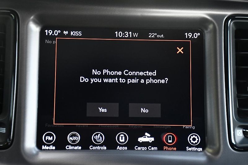 Dodge Challenger 5.7 V8 HEMI - fotka 31 z 41