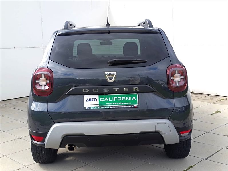 Dacia Duster 1,6 SCe Aut.klima, Kamera,Navi - fotka 8 z 36