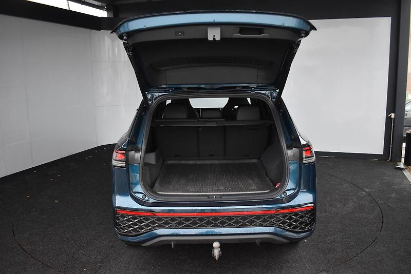 Volkswagen Tayron (2025) 2.0TDI 142kW 4Motion DSG, LED - fotka 10 z 29