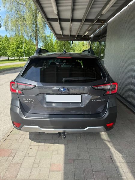 Subaru Outback 2.5i 4WD Comfort + tažné - fotka 5 z 11