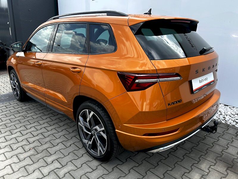 Škoda Karoq (2025) 2.0 TDI 110kW 4x4 DSG Sportlin - fotka 35 z 35