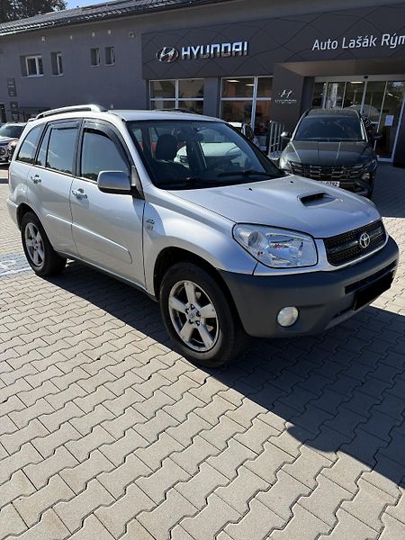 Toyota RAV4 D-4D 85kW 4x4,TAŽNÉ ZAŘÍZENÍ - fotografie inzerátu