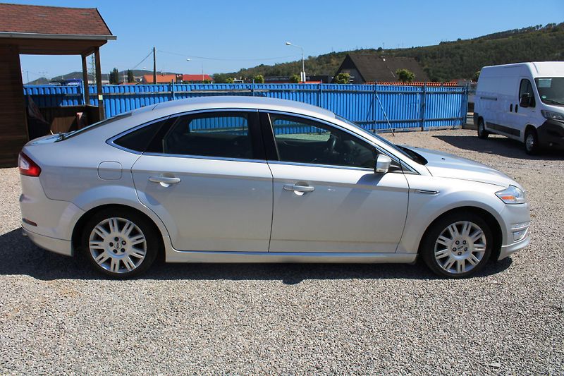 Ford Mondeo (2011) 2,0i 176KW KLIMA KŮŽE XENON  - fotka 8 z 16