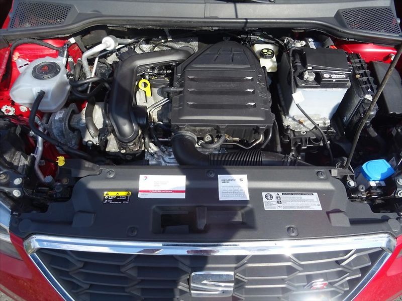Seat Arona 1,0 TSi 85 kW FR Business - fotka 26 z 31