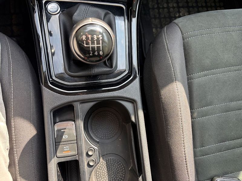 Volkswagen Touran - fotka 19 z 20