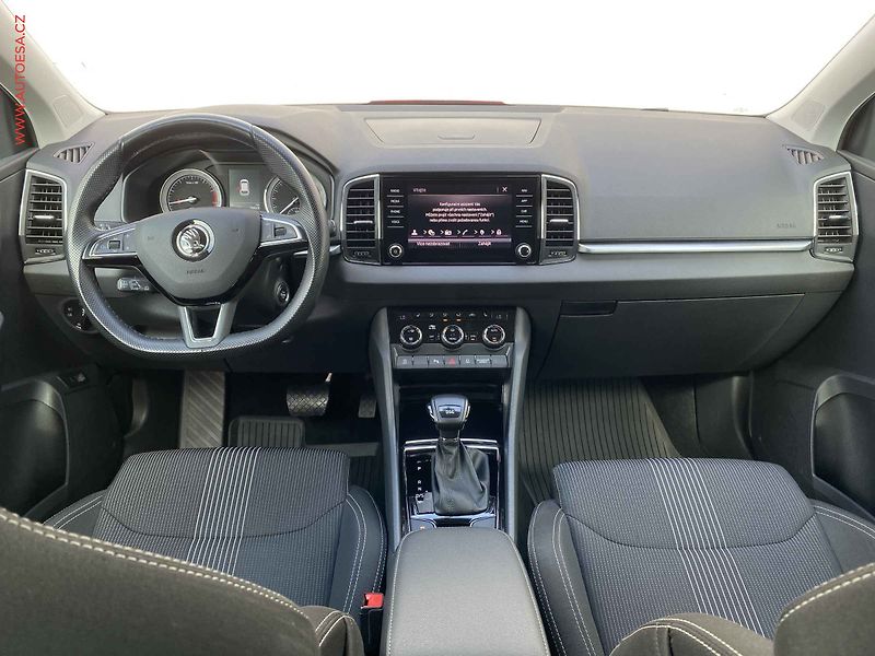 Škoda Karoq (2017) 1.5 TSI, 2.maj,ČR, Style - fotka 8 z 20